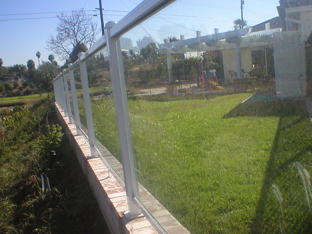 Fencing Glass Services in Fullerton